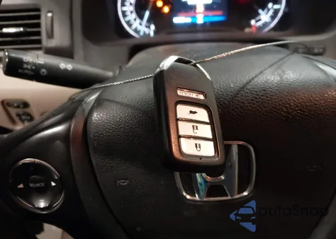 2016 Honda Pilot Lx z USA, uszkodzony, nr VIN 5FNYF6H19GB036945